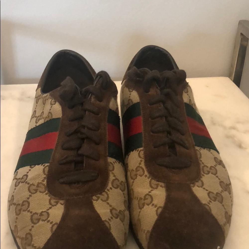 GUCCI sneakers ( authentic)
